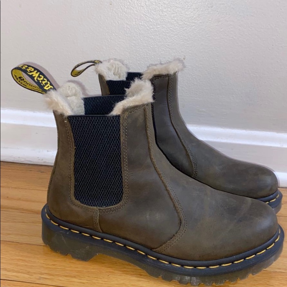 Dr. Martens Leonore Faux Fur Lined Chelsea Boot